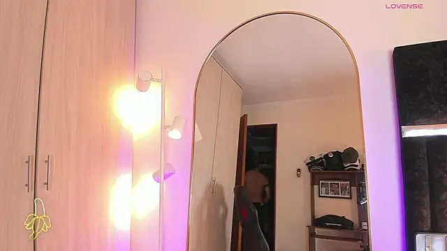 ItsMeEros live sex cam