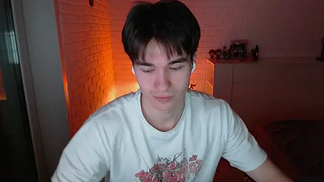 MarkusDean live sex cam