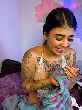 Dannii-'s cam snapshot