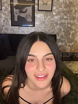 DeineJulia's cam snapshot