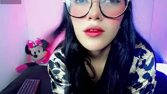 Mishell_hot_'s cam snapshot