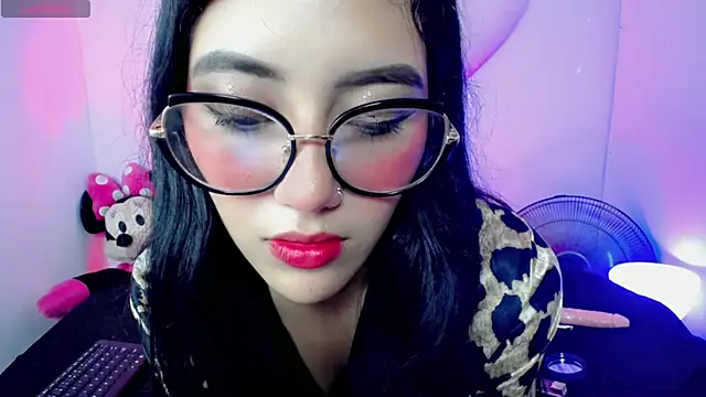 Mishell_hot_'s cam snapshot