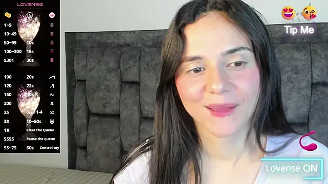 lucia_s1's cam snapshot