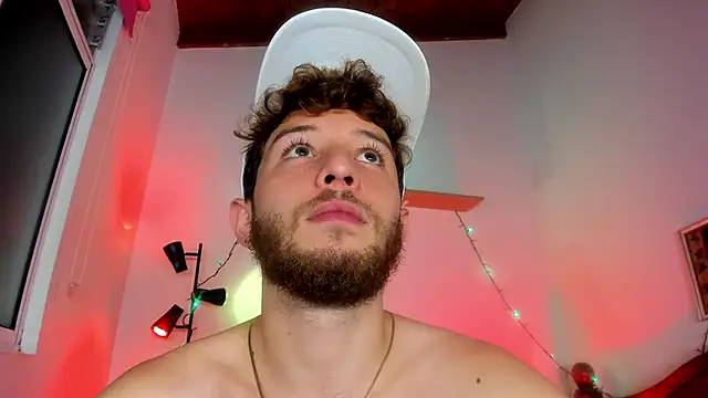 Juan_Castano live sex cam