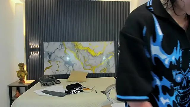 Sylasfrost live sex cam