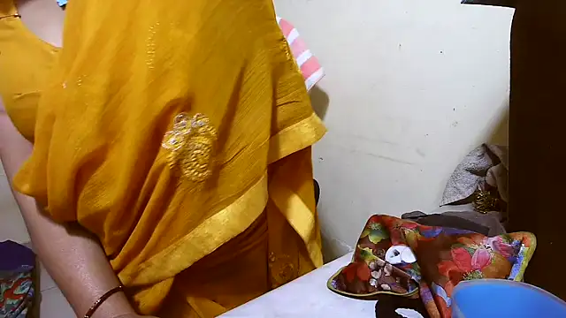 Rubi-Ji live sex cam