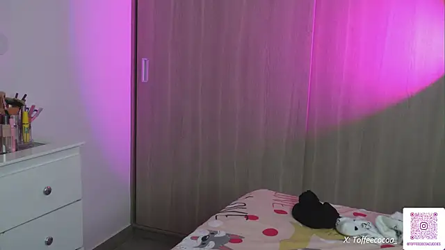 sophi_lii live sex cam