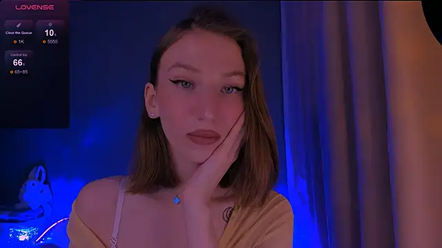 ellaamber's cam snapshot