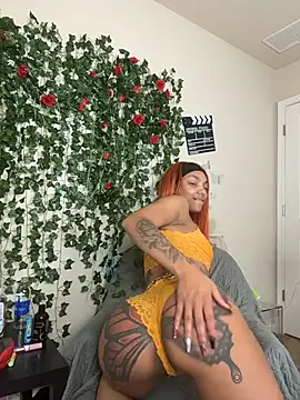 butterflybootyy's cam snapshot