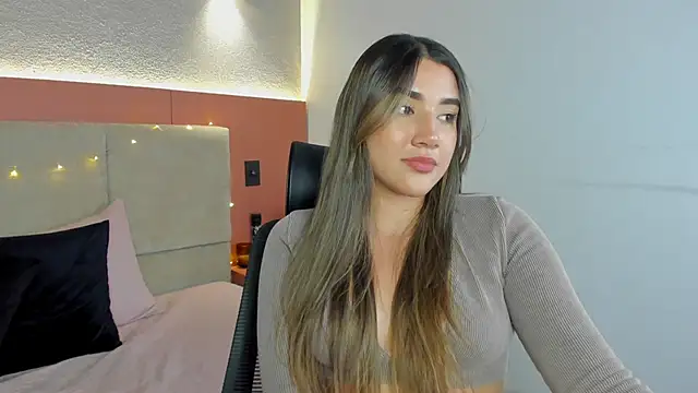 AniiRose's cam snapshot