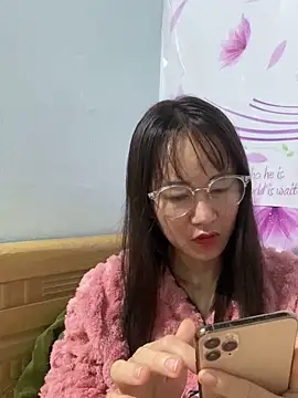 TranOanh999's cam snapshot