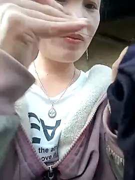 nangmo's cam snapshot