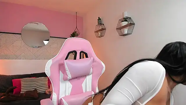 MadeleineSanez live sex cam