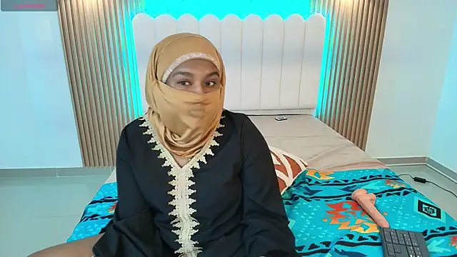 Lina_arabiann live sex cam