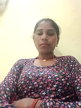 Veshali_Love143's cam snapshot