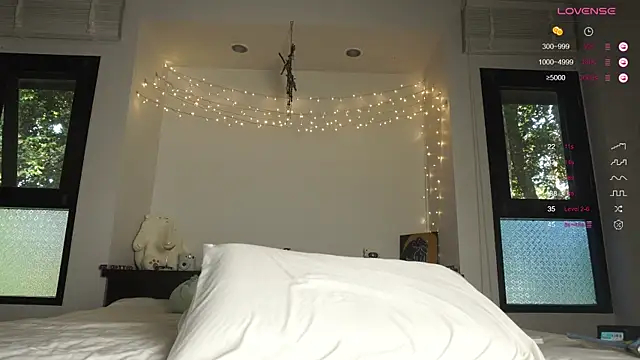 Amylittlestar's cam snapshot