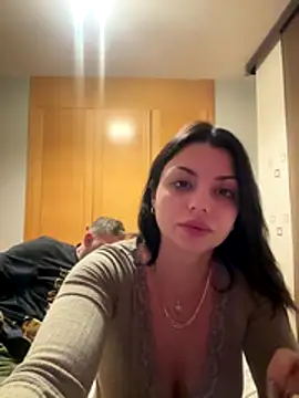 Noeliagglow's cam snapshot