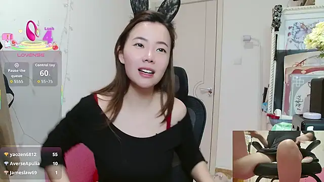 sallycui's cam snapshot