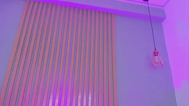 nicolesteele_'s cam snapshot