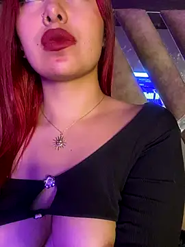 Laila_Pink's cam snapshot