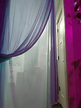 zorii_love's cam snapshot