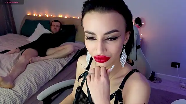 AdeleLaCr0ix live sex cam