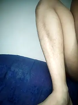 Queen-Nishad live sex cam