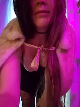 zorii_love's cam snapshot