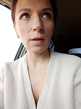 Brilliant-Queen1's web cam