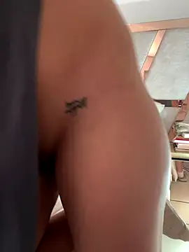 emma_lopes's cam snapshot