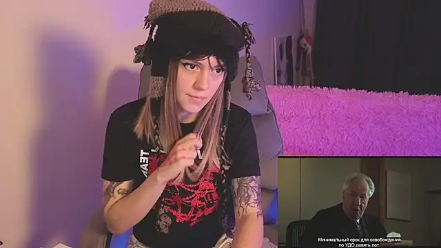 Kisi_misi's cam snapshot