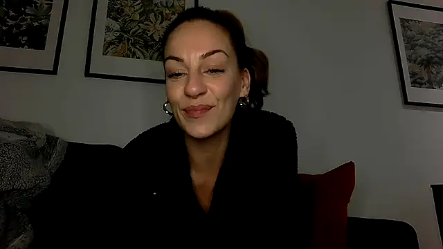 Edenfox-'s cam snapshot