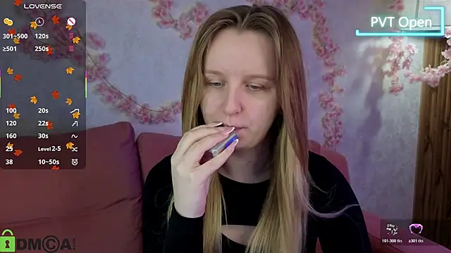 Rina_Panic's cam snapshot