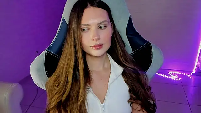 yourArya's cam snapshot