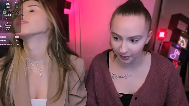 mila_glow1 live sex cam