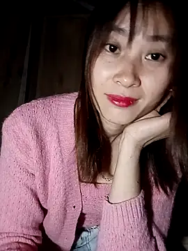 Em_xinh01's cam snapshot