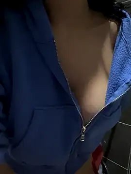 youngsexywoman live sex cam