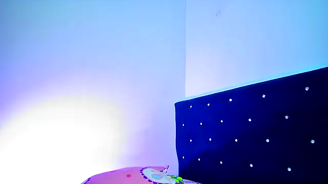 Aliice_Doll live sex cam