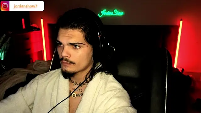 JordanShow live sex cam