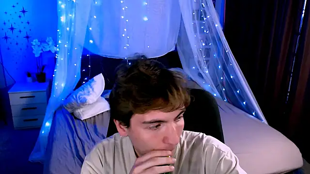 travis_wolf_ live sex cam