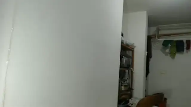 LiraRusso live sex cam