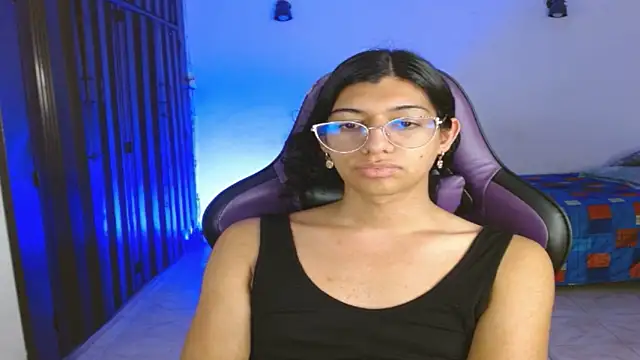 engielphoenis14 live sex cam