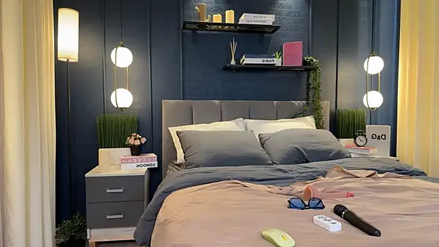 Lella_Ryann_ live sex cam