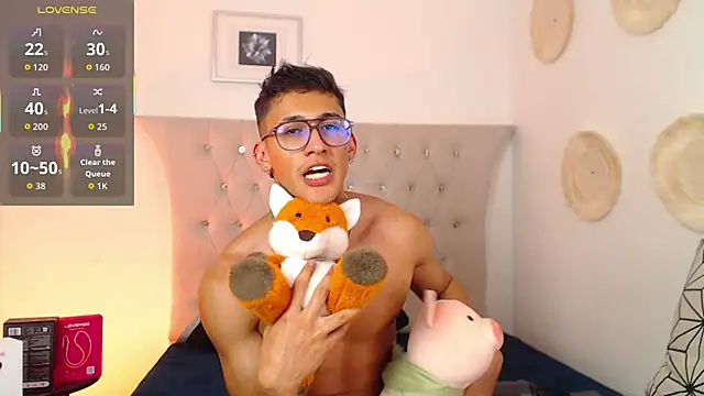 SalvadorFit live sex cam