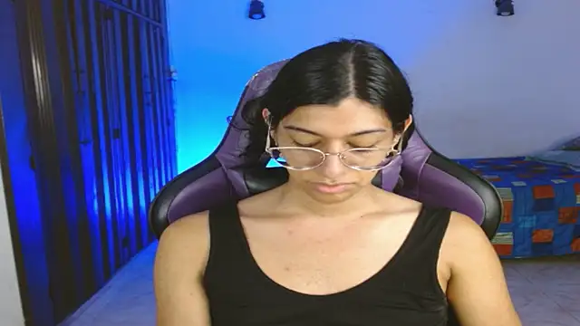 engielphoenis14 live sex cam