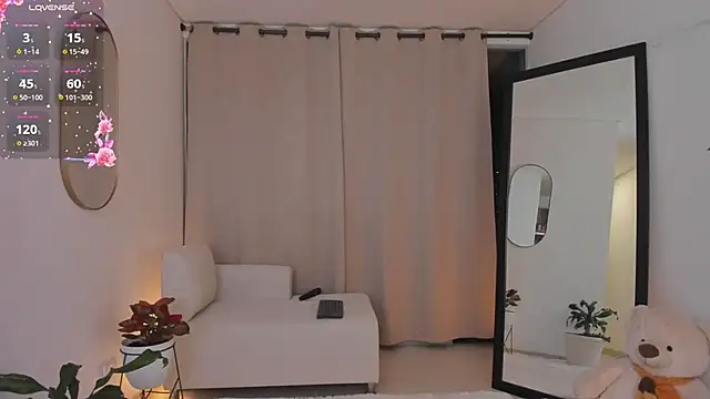 roxie_gates_ live sex cam