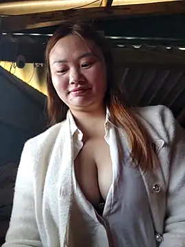 pi-pi-00 live sex cam