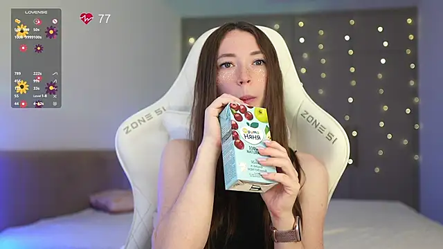 moleculegirl's cam snapshot