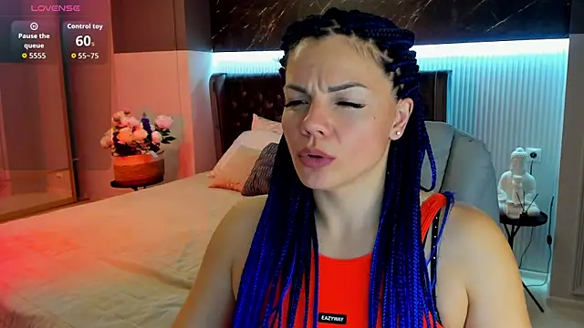 Wow_Maya's cam snapshot