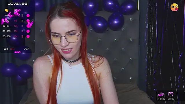 Emily_Kente's cam snapshot